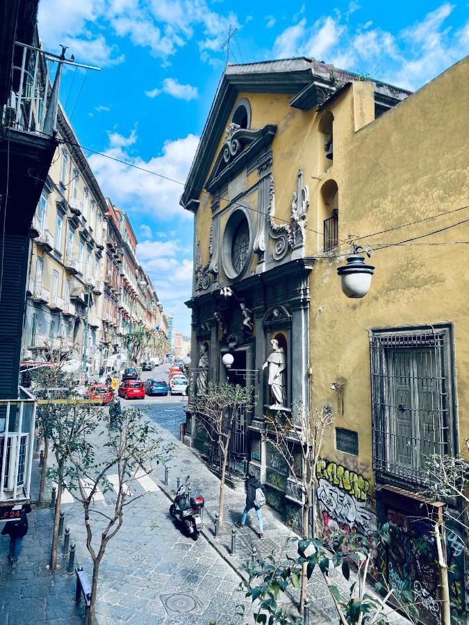 ナポリ Miluar - Centro Storico - Lungo La Via Della Musica Bed & Breakfast エクステリア 写真